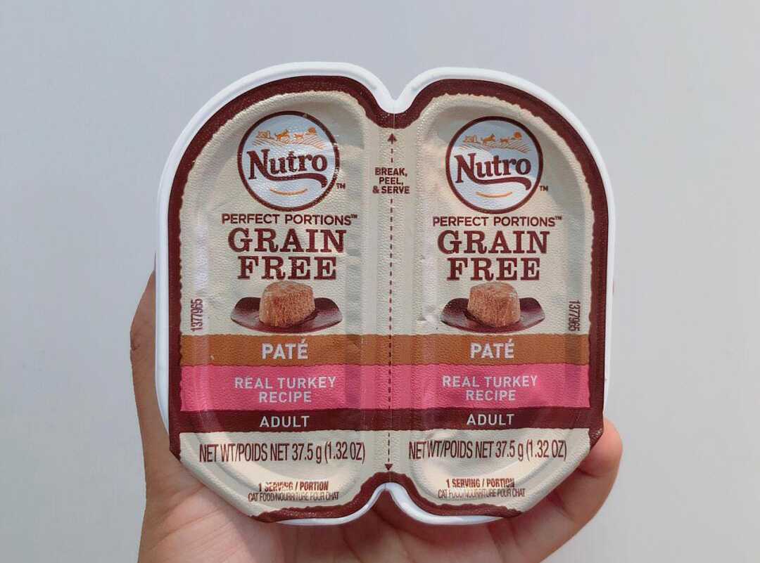 盒裝肉泥全自動(dòng)包裝設(shè)備：精準(zhǔn)灌裝+無菌生產(chǎn)的一站式解決方案